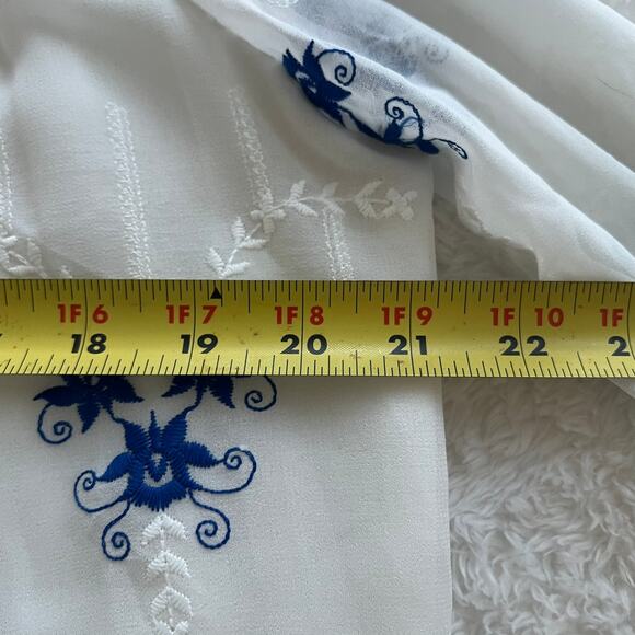 Endless Rose Women’s Long Sleeve Embroidered Lace Blouse Top Size Large Fairy - Picture 5 of 7